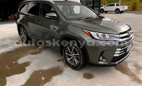 Buy Used Toyota Highlander Black Car in Nairobi in Nairobi Buy Used Toyota Highlander Black Car in Nairobi in Nairobi