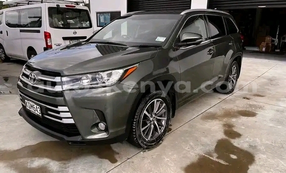 Buy Used Toyota Highlander Black Car in Nairobi in Nairobi Buy Used Toyota Highlander Black Car in Nairobi in Nairobi