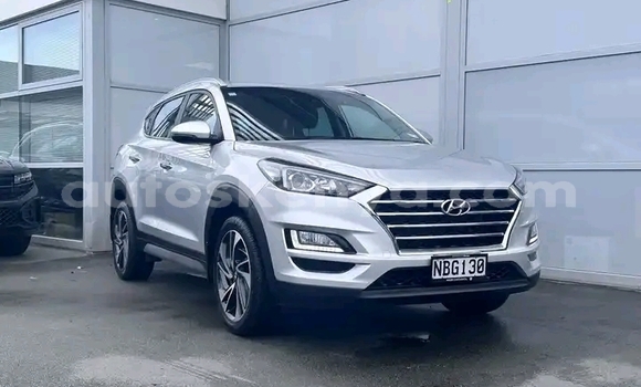 Buy Used Hyundai Tucson Silver Car in Nairobi in Nairobi Buy Used Hyundai Tucson Silver Car in Nairobi in Nairobi