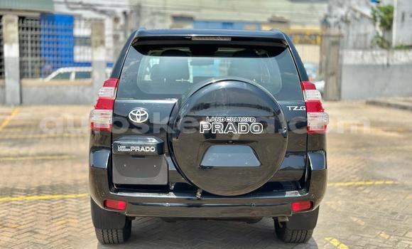 Nunua Imported Toyota Land Cruiser Prado Nyeusi Gari ndani ya Mombasa nchini Kenya ya Pwani Nunua Imported Toyota Land Cruiser Prado Nyeusi Gari ndani ya Mombasa nchini Kenya ya Pwani