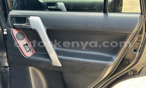Nunua Imported Toyota Land Cruiser Prado Nyeusi Gari ndani ya Mombasa nchini Kenya ya Pwani Nunua Imported Toyota Land Cruiser Prado Nyeusi Gari ndani ya Mombasa nchini Kenya ya Pwani