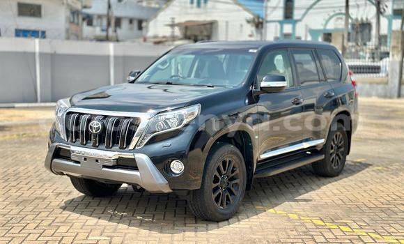 Nunua Imported Toyota Land Cruiser Prado Nyeusi Gari ndani ya Mombasa nchini Kenya ya Pwani Nunua Imported Toyota Land Cruiser Prado Nyeusi Gari ndani ya Mombasa nchini Kenya ya Pwani