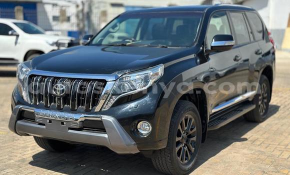 Nunua Imported Toyota Land Cruiser Prado Nyeusi Gari ndani ya Mombasa nchini Kenya ya Pwani Nunua Imported Toyota Land Cruiser Prado Nyeusi Gari ndani ya Mombasa nchini Kenya ya Pwani