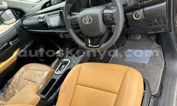 Nunua Imported Toyota Hiluxe Revo Nyeusi Gari ndani ya Mombasa nchini Kenya ya Pwani Nunua Imported Toyota Hiluxe Revo Nyeusi Gari ndani ya Mombasa nchini Kenya ya Pwani