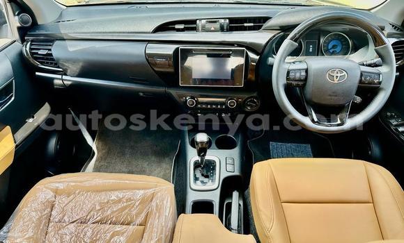 Nunua Imported Toyota Hiluxe Revo Nyeusi Gari ndani ya Mombasa nchini Kenya ya Pwani Nunua Imported Toyota Hiluxe Revo Nyeusi Gari ndani ya Mombasa nchini Kenya ya Pwani