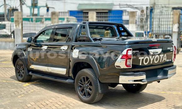 Nunua Imported Toyota Hiluxe Revo Nyeusi Gari ndani ya Mombasa nchini Kenya ya Pwani Nunua Imported Toyota Hiluxe Revo Nyeusi Gari ndani ya Mombasa nchini Kenya ya Pwani