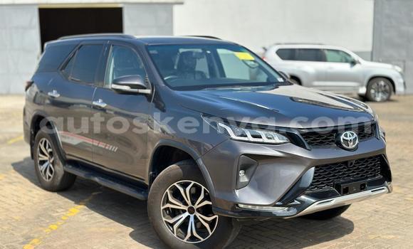 Nunua Imported Toyota Fortuner Nyingine Gari ndani ya Mombasa nchini Kenya ya Pwani Nunua Imported Toyota Fortuner Nyingine Gari ndani ya Mombasa nchini Kenya ya Pwani