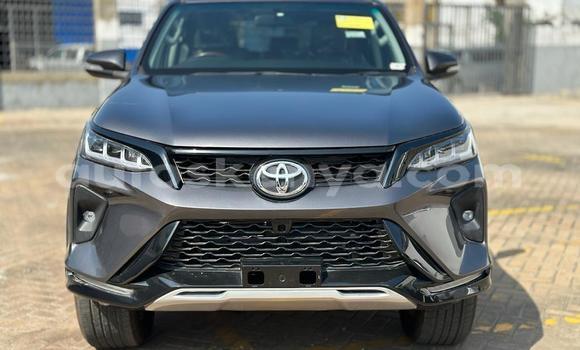 Nunua Imported Toyota Fortuner Nyingine Gari ndani ya Mombasa nchini Kenya ya Pwani Nunua Imported Toyota Fortuner Nyingine Gari ndani ya Mombasa nchini Kenya ya Pwani