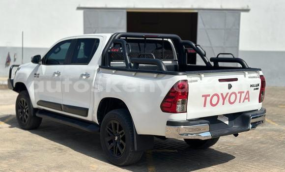 Nunua Imported Toyota Hiluxe Revo Nyeupe Gari ndani ya Mombasa nchini Kenya ya Pwani Nunua Imported Toyota Hiluxe Revo Nyeupe Gari ndani ya Mombasa nchini Kenya ya Pwani
