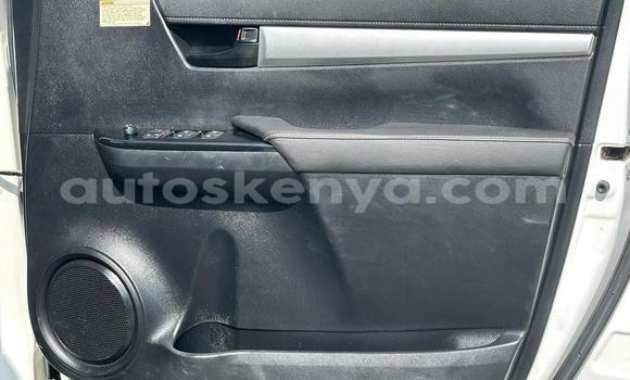 Nunua Imported Toyota Hiluxe Revo Nyeupe Gari ndani ya Mombasa nchini Kenya ya Pwani Nunua Imported Toyota Hiluxe Revo Nyeupe Gari ndani ya Mombasa nchini Kenya ya Pwani