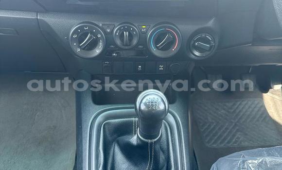 Nunua Imported Toyota Hiluxe Revo Nyeupe Gari ndani ya Mombasa nchini Kenya ya Pwani Nunua Imported Toyota Hiluxe Revo Nyeupe Gari ndani ya Mombasa nchini Kenya ya Pwani