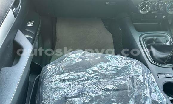 Nunua Imported Toyota Hiluxe Revo Nyeupe Gari ndani ya Mombasa nchini Kenya ya Pwani Nunua Imported Toyota Hiluxe Revo Nyeupe Gari ndani ya Mombasa nchini Kenya ya Pwani