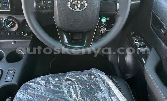 Nunua Imported Toyota Hiluxe Revo Kijani Gari ndani ya Mombasa nchini Kenya ya Pwani Nunua Imported Toyota Hiluxe Revo Kijani Gari ndani ya Mombasa nchini Kenya ya Pwani