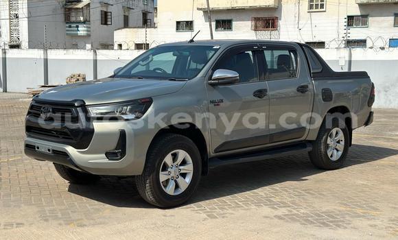 Nunua Imported Toyota Hiluxe Revo Kijani Gari ndani ya Mombasa nchini Kenya ya Pwani Nunua Imported Toyota Hiluxe Revo Kijani Gari ndani ya Mombasa nchini Kenya ya Pwani