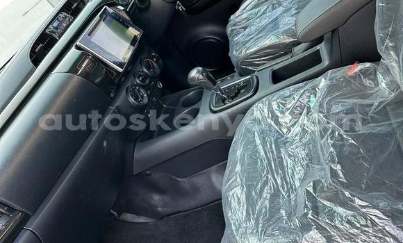 Nunua Imported Toyota Hiluxe Revo Kijani Gari ndani ya Mombasa nchini Kenya ya Pwani Nunua Imported Toyota Hiluxe Revo Kijani Gari ndani ya Mombasa nchini Kenya ya Pwani