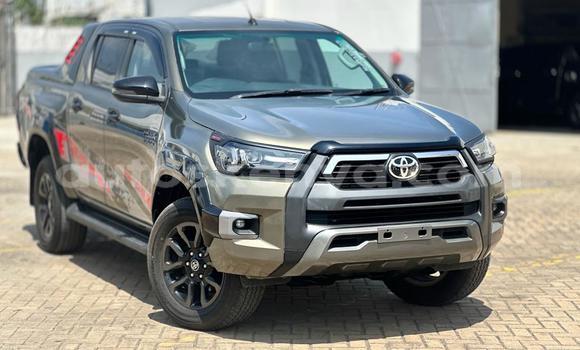 Nunua Imported Toyota Hiluxe Revo Kijani Gari ndani ya Mombasa nchini Kenya ya Pwani