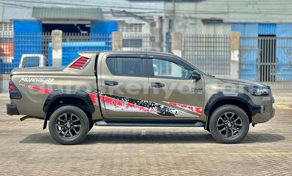 Nunua Imported Toyota Hiluxe Revo Kijani Gari ndani ya Mombasa nchini Kenya ya Pwani Nunua Imported Toyota Hiluxe Revo Kijani Gari ndani ya Mombasa nchini Kenya ya Pwani