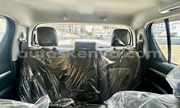 Nunua Imported Toyota Hiluxe Revo Kijani Gari ndani ya Mombasa nchini Kenya ya Pwani Nunua Imported Toyota Hiluxe Revo Kijani Gari ndani ya Mombasa nchini Kenya ya Pwani