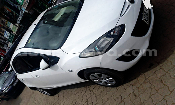 Buy Used Mazda Demio White Car in Nairobi in Nairobi Buy Used Mazda Demio White Car in Nairobi in Nairobi