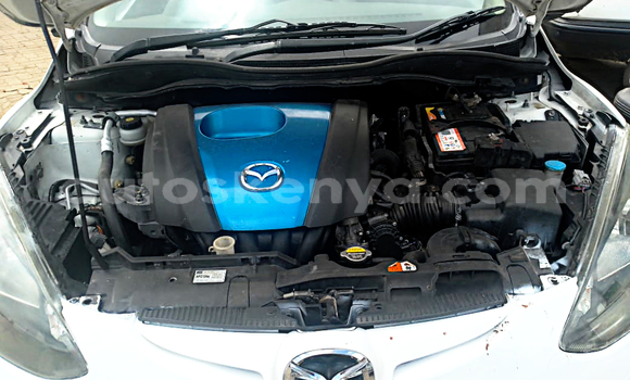 Buy Used Mazda Demio White Car in Nairobi in Nairobi Buy Used Mazda Demio White Car in Nairobi in Nairobi