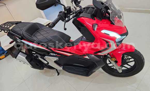 Oofamaa Honda Scooters Red Doqdoqqee iti Nairobi keessatti Nairobi keessatti Oofamaa Honda Scooters Red Doqdoqqee iti Nairobi keessatti Nairobi keessatti