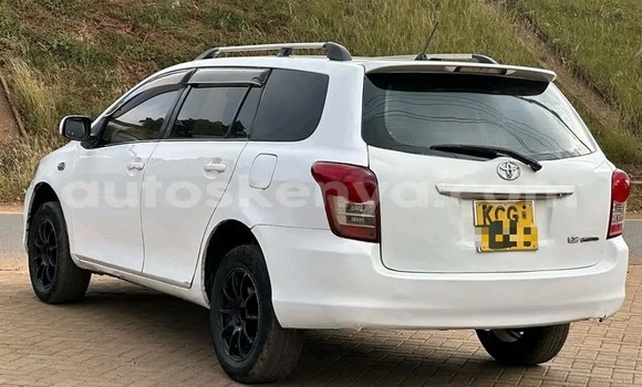 Nunua Ilio tumika Toyota Fielder Nyeupe Gari ndani ya Bura nchini Kaskazini Mashariki mwa Kenya Nunua Ilio tumika Toyota Fielder Nyeupe Gari ndani ya Bura nchini Kaskazini Mashariki mwa Kenya