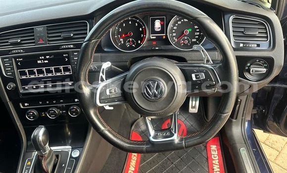 Nunua Ilio tumika Volkswagen Golf Nyeusi Gari ndani ya Busia nchini West Kenya Nunua Ilio tumika Volkswagen Golf Nyeusi Gari ndani ya Busia nchini West Kenya
