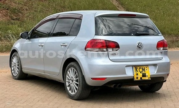 Nunua Ilio tumika Volkswagen Golf Nyingine Gari ndani ya Chuka nchini Mashariki ya Kenya Nunua Ilio tumika Volkswagen Golf Nyingine Gari ndani ya Chuka nchini Mashariki ya Kenya