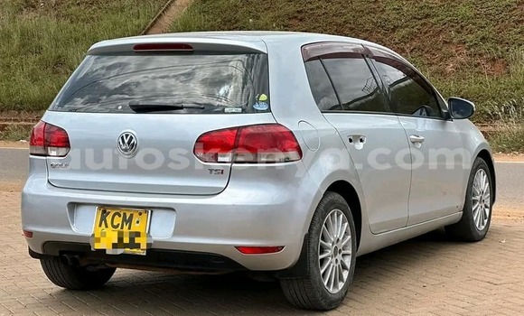 Nunua Ilio tumika Volkswagen Golf Nyingine Gari ndani ya Chuka nchini Mashariki ya Kenya Nunua Ilio tumika Volkswagen Golf Nyingine Gari ndani ya Chuka nchini Mashariki ya Kenya