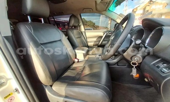 Nunua Ilio tumika Audi A4 Nyingine Gari ndani ya Bungoma nchini West Kenya Nunua Ilio tumika Audi A4 Nyingine Gari ndani ya Bungoma nchini West Kenya