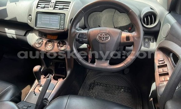 Nunua Ilio tumika Toyota Vanguard Nyeupe Gari ndani ya Bungoma nchini West Kenya Nunua Ilio tumika Toyota Vanguard Nyeupe Gari ndani ya Bungoma nchini West Kenya