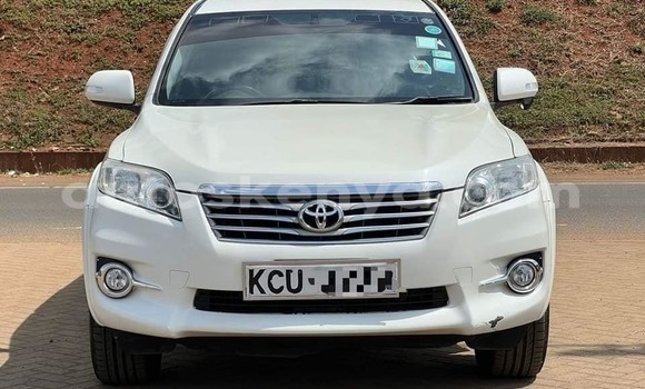 Nunua Ilio tumika Toyota Vanguard Nyeupe Gari ndani ya Bungoma nchini West Kenya Nunua Ilio tumika Toyota Vanguard Nyeupe Gari ndani ya Bungoma nchini West Kenya