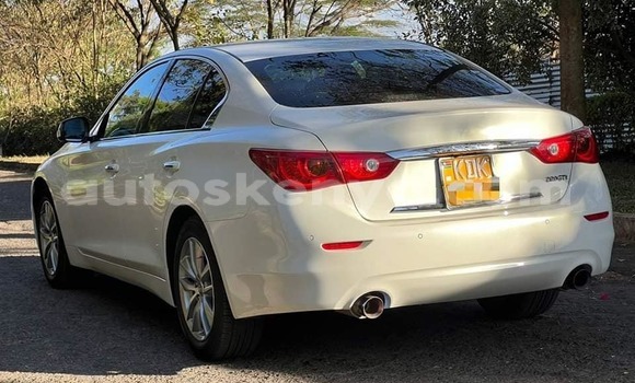 Nunua Ilio tumika Infiniti FX–Series Nyeupe Gari ndani ya Busia nchini West Kenya Nunua Ilio tumika Infiniti FX–Series Nyeupe Gari ndani ya Busia nchini West Kenya