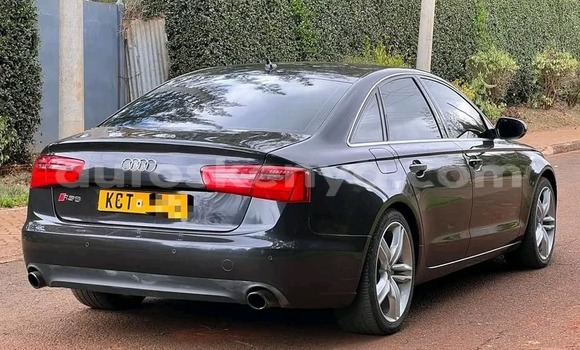 Nunua Ilio tumika Audi A6 Nyeusi Gari ndani ya Bungoma nchini West Kenya Nunua Ilio tumika Audi A6 Nyeusi Gari ndani ya Bungoma nchini West Kenya