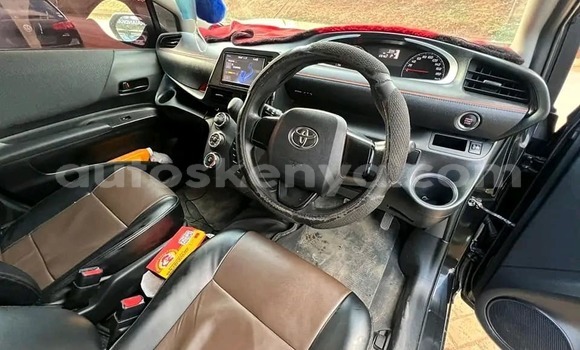Nunua Ilio tumika Toyota Sienta Nyeusi Gari ndani ya Bomet nchini Bonde la Ufafanuzi Nunua Ilio tumika Toyota Sienta Nyeusi Gari ndani ya Bomet nchini Bonde la Ufafanuzi