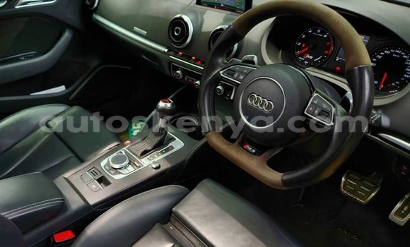 Nunua Ilio tumika Audi RS3 Nyeusi Gari ndani ya Bura nchini Kaskazini Mashariki mwa Kenya Nunua Ilio tumika Audi RS3 Nyeusi Gari ndani ya Bura nchini Kaskazini Mashariki mwa Kenya