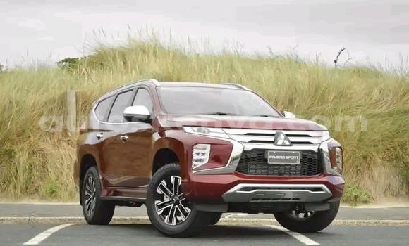 Buy Used Mitsubishi Pajero Red Car in Nairobi in Nairobi Buy Used Mitsubishi Pajero Red Car in Nairobi in Nairobi