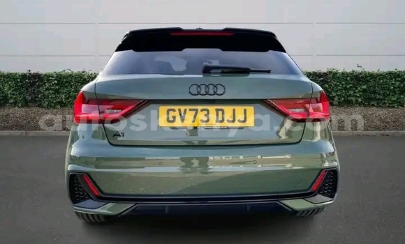 Oofamaa Audi A1 Green Makiinaa iti Nairobi keessatti Nairobi keessatti