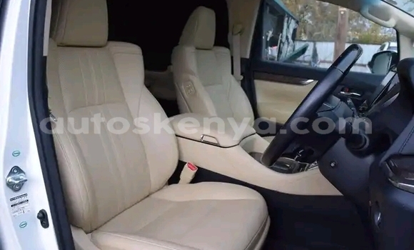 Buy Used Toyota Vellfire White Car in Nairobi in Nairobi Buy Used Toyota Vellfire White Car in Nairobi in Nairobi