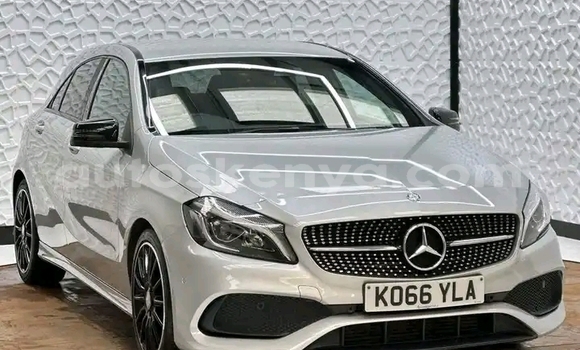 Oofamaa MercedesβBenz A-klasse AMG Silver Makiinaa iti Nairobi keessatti Nairobi keessatti Oofamaa MercedesβBenz A-klasse AMG Silver Makiinaa iti Nairobi keessatti Nairobi keessatti