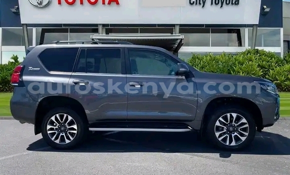 Nunua Ilio tumika Toyota Land Cruiser Prado Nyingine Gari ndani ya Nairobi nchini Nairobi