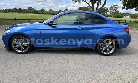 Nunua Ilio tumika BMW M2 Bluu Gari ndani ya Nairobi nchini Nairobi