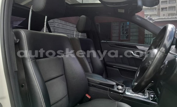 Buy Used Mercedes-Benz C180 coupe White Car in Nairobi in Nairobi Buy Used Mercedes-Benz C180 coupe White Car in Nairobi in Nairobi