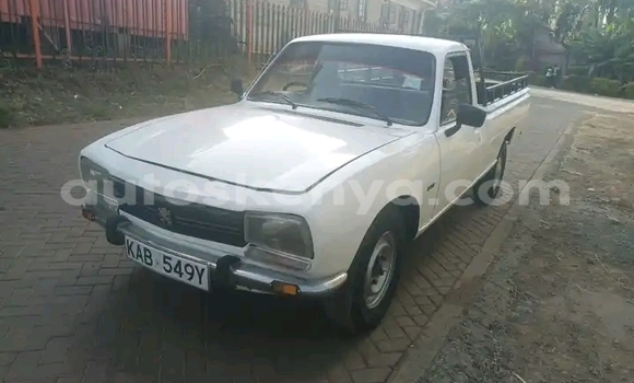 Buy Used Peugeot 504 White Car in Nairobi in Nairobi Buy Used Peugeot 504 White Car in Nairobi in Nairobi