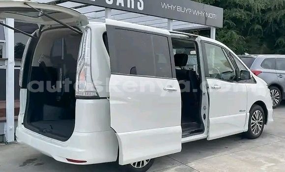 Buy Used Nissan Serena White Car in Nairobi in Nairobi