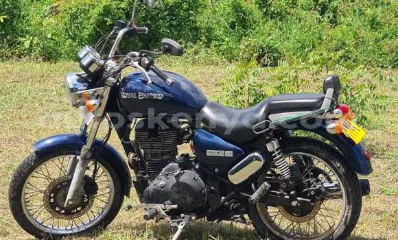 Nunua Ilio tumika Royal Enfield THUNDERBIRD Bluu Bike ndani ya Kilifi nchini Kenya ya Pwani
