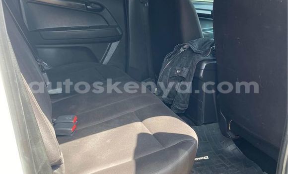 Buy Used Isuzu D–MAX White Car in Gatanga in Nairobi Buy Used Isuzu D–MAX White Car in Gatanga in Nairobi