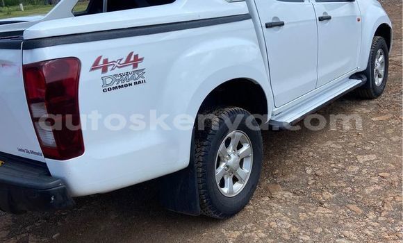 Buy Used Isuzu D–MAX White Car in Gatanga in Nairobi Buy Used Isuzu D–MAX White Car in Gatanga in Nairobi