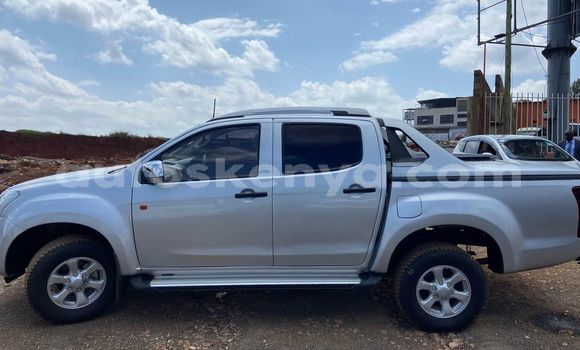 Buy Used Isuzu D–MAX Other Car in Bura in Northeast Kenya Buy Used Isuzu D–MAX Other Car in Bura in Northeast Kenya