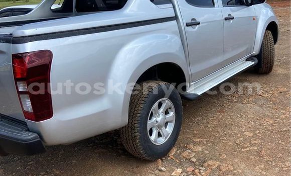 Buy Used Isuzu D–MAX Other Car in Bura in Northeast Kenya Buy Used Isuzu D–MAX Other Car in Bura in Northeast Kenya